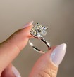 5.00 Carats Round Solitaire Diamond Ring