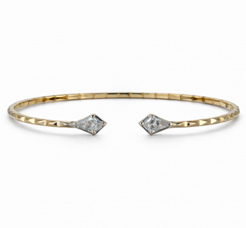 0.93 Carats Kite Diamond Bangle