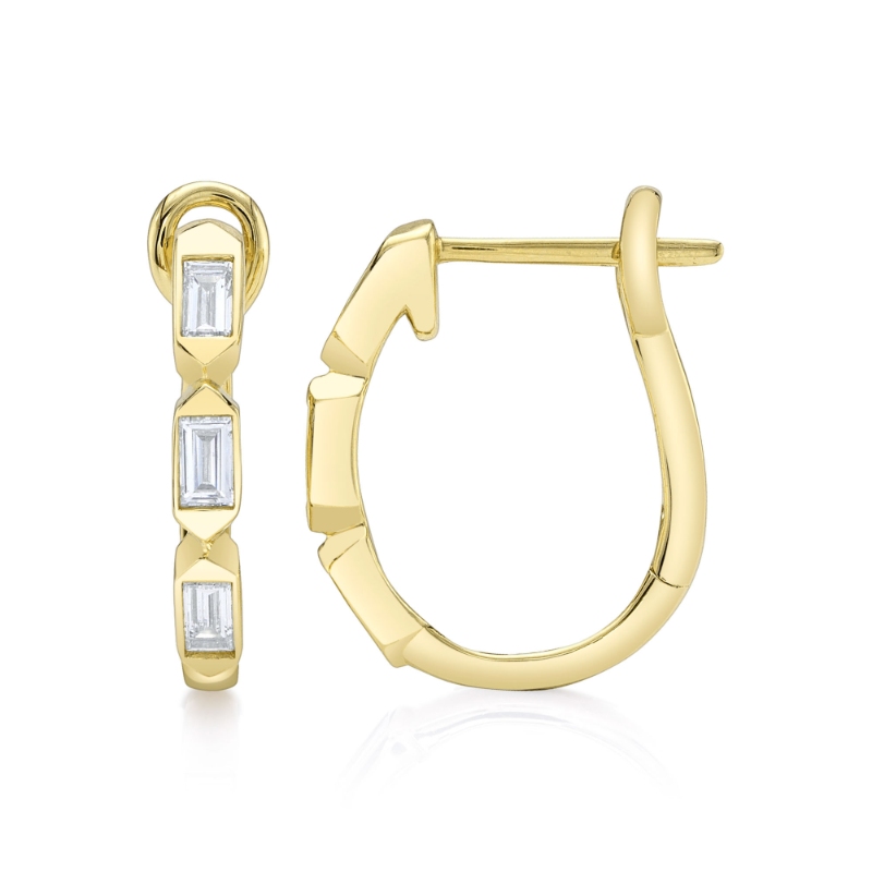 0.30Ct 14K Yellow Gold Diamond Baguette Bezel Oval Hoop Earring