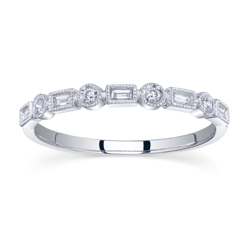 A 14K White Gold Band That Is Set With Diamonds Weighing .14 Carat. G/H, Vs-Si