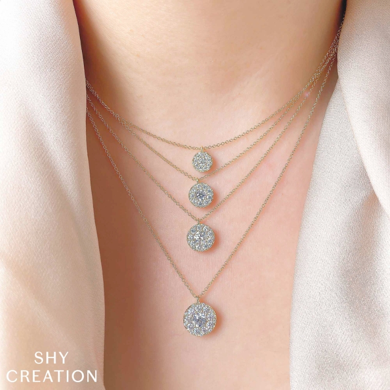 0.22Ct-Ctr(Round) 0.28Ct-Side 14K Yellow Gold Diamond Cluster Necklace