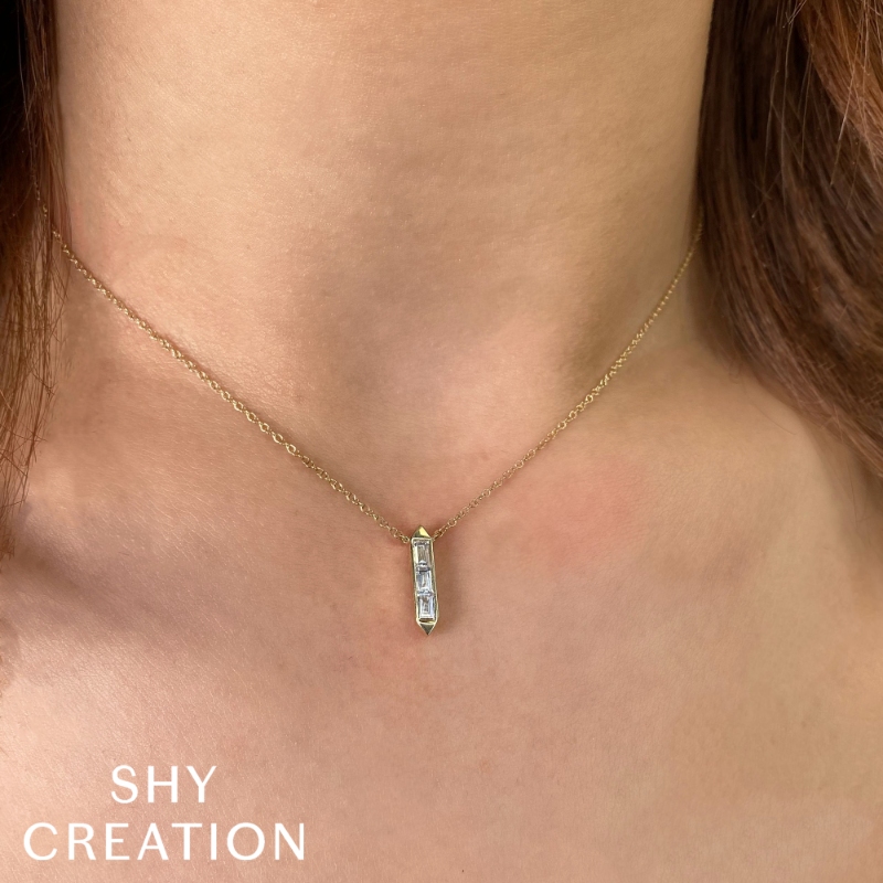 0.18Ct 14K Yellow Gold Diamond Baguette Necklace