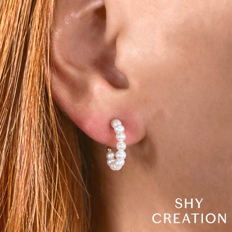 14K Yellow Gold Cultured Pearl Hoop Earring