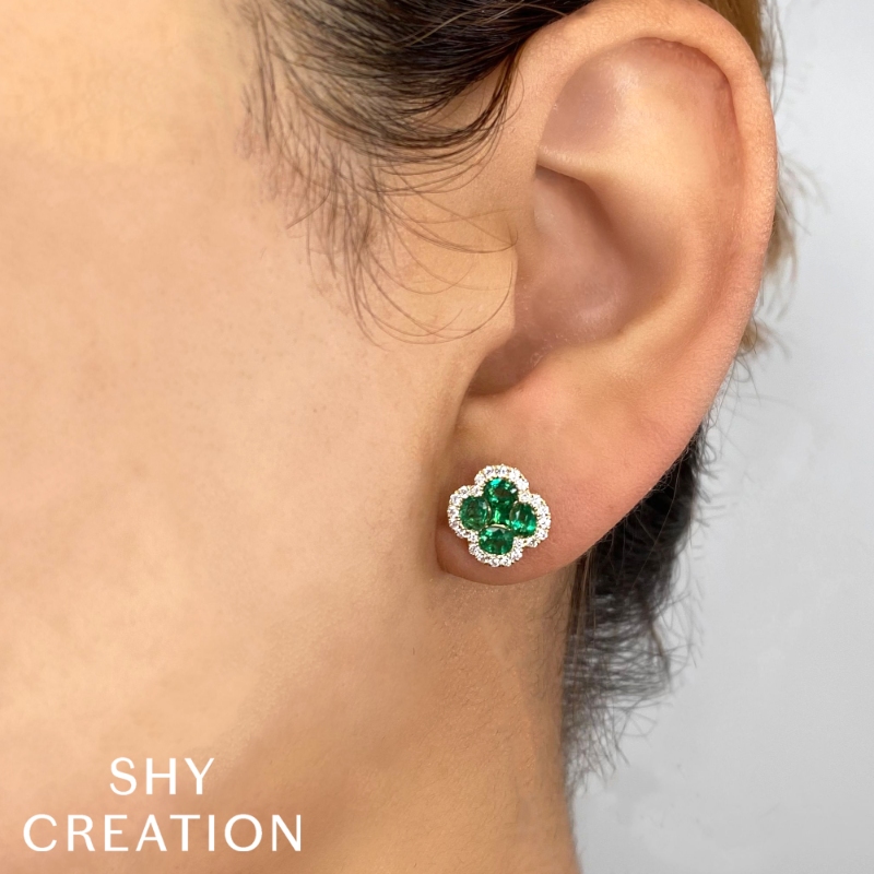 0.33Ct Diamond & 1.29Ct Emerald 14K White Gold Clover Stud Earring