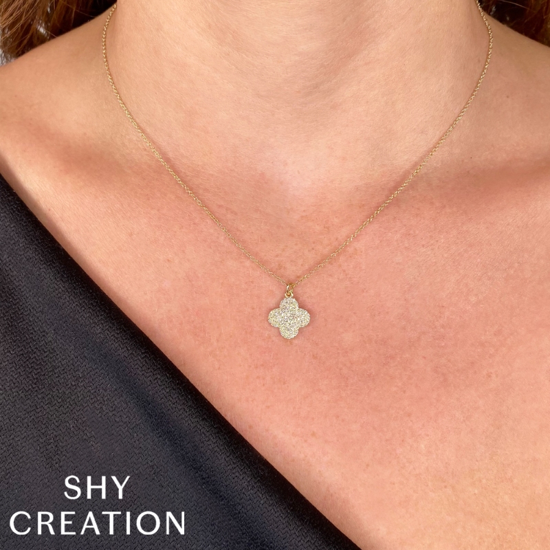 0.23Ct 14K Yellow Gold Diamond Pave Clover Necklace