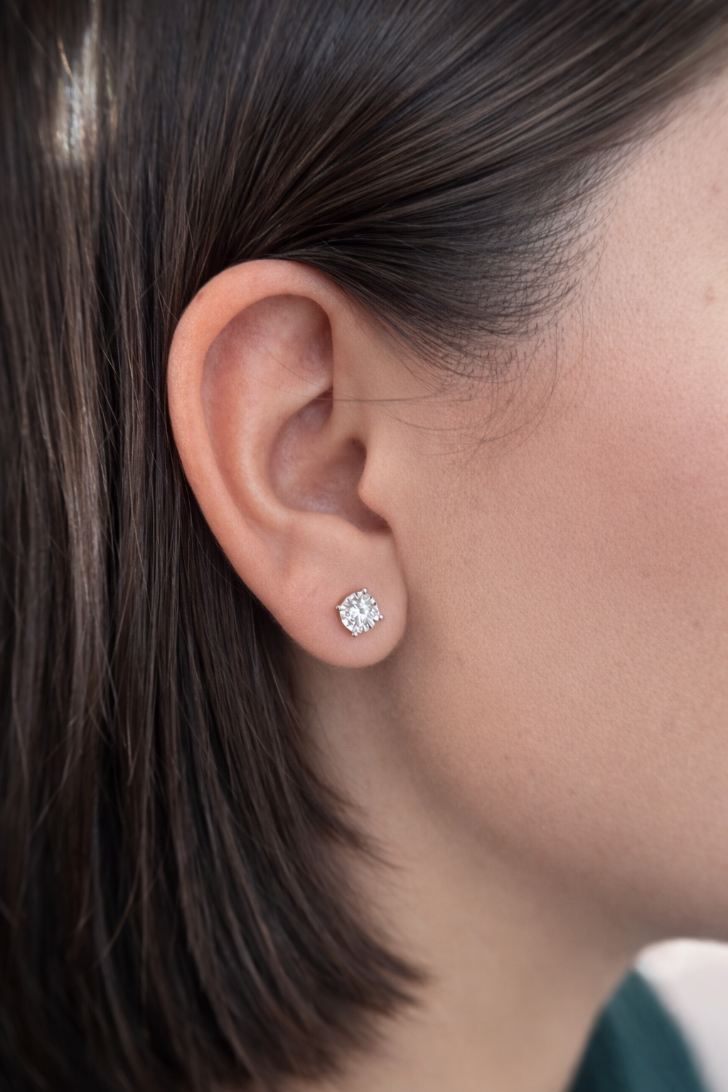 1.00 Carat Round Diamond Studs