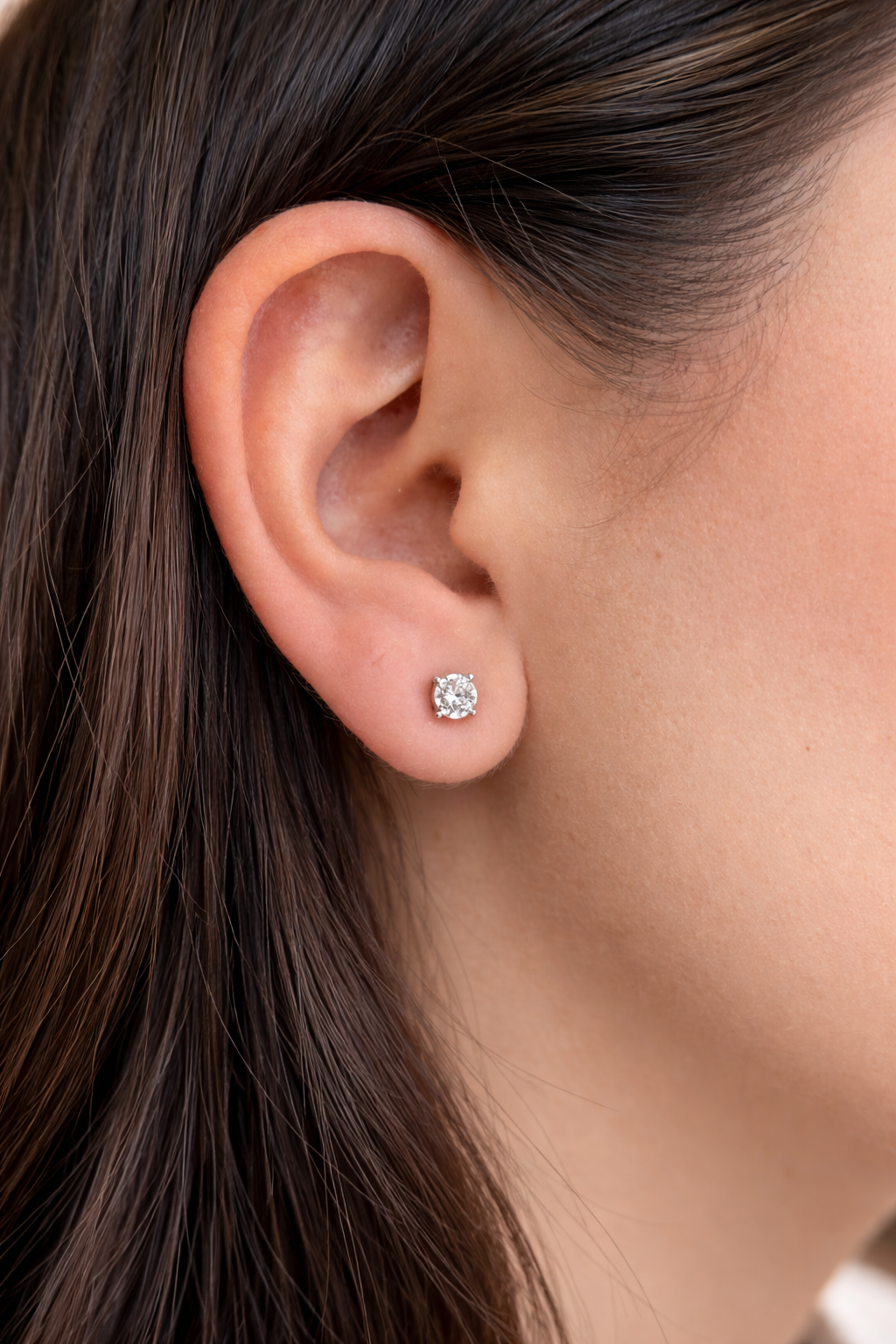 0.50 Carats Round Diamond Studs