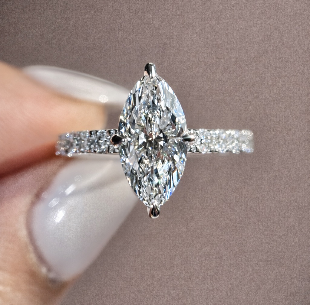 White Gold 2.00 Carats Marquise Cut Diamond Engagement Ring